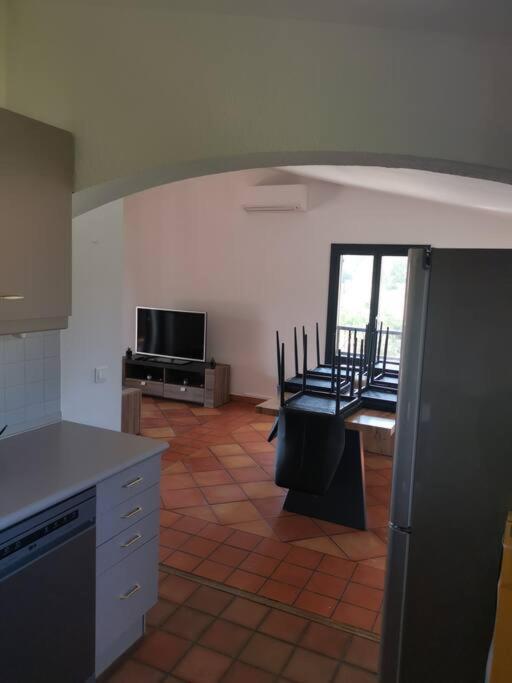 Haut De Villa Renovee En 2023 Saint-Maime المظهر الخارجي الصورة